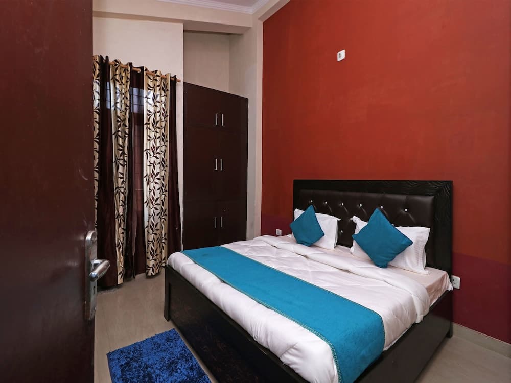 OYO 13896 Home Spacious 2BHK Cottage Sattal Road