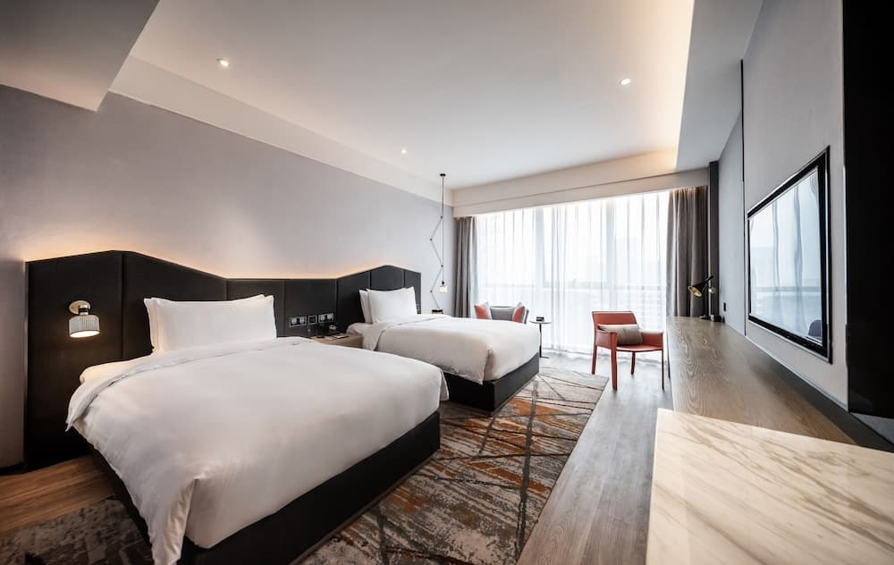 Chengdu High-tech Zone Tongpai Hotel