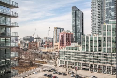 Sarkar Suites - Blue Jays Way