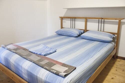 Nice Apartment in an English Style Building On the First Floor, With air Conditioning, Wifi and Sewing