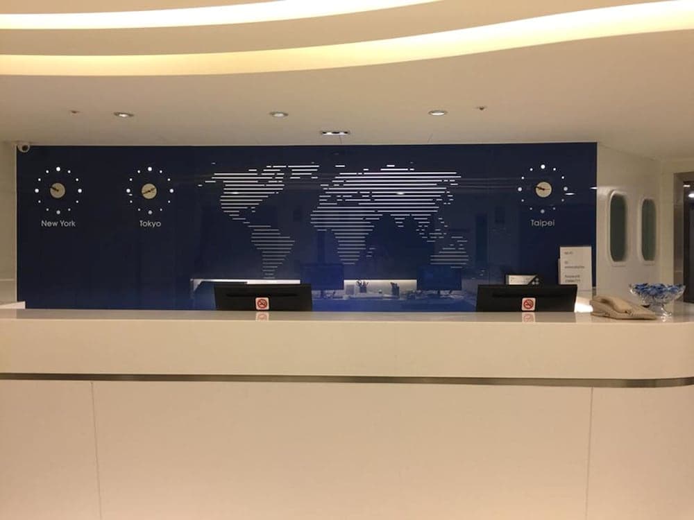 Ximen Airline Hotel