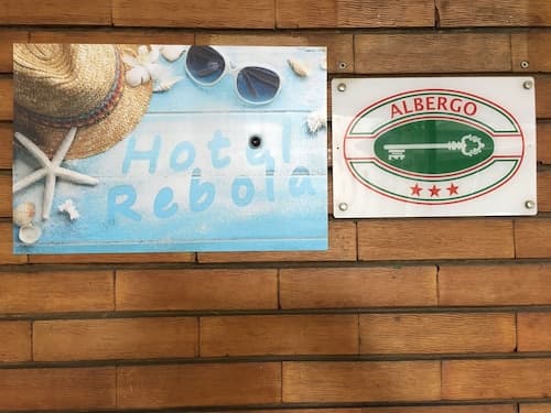 Hotel Rebola