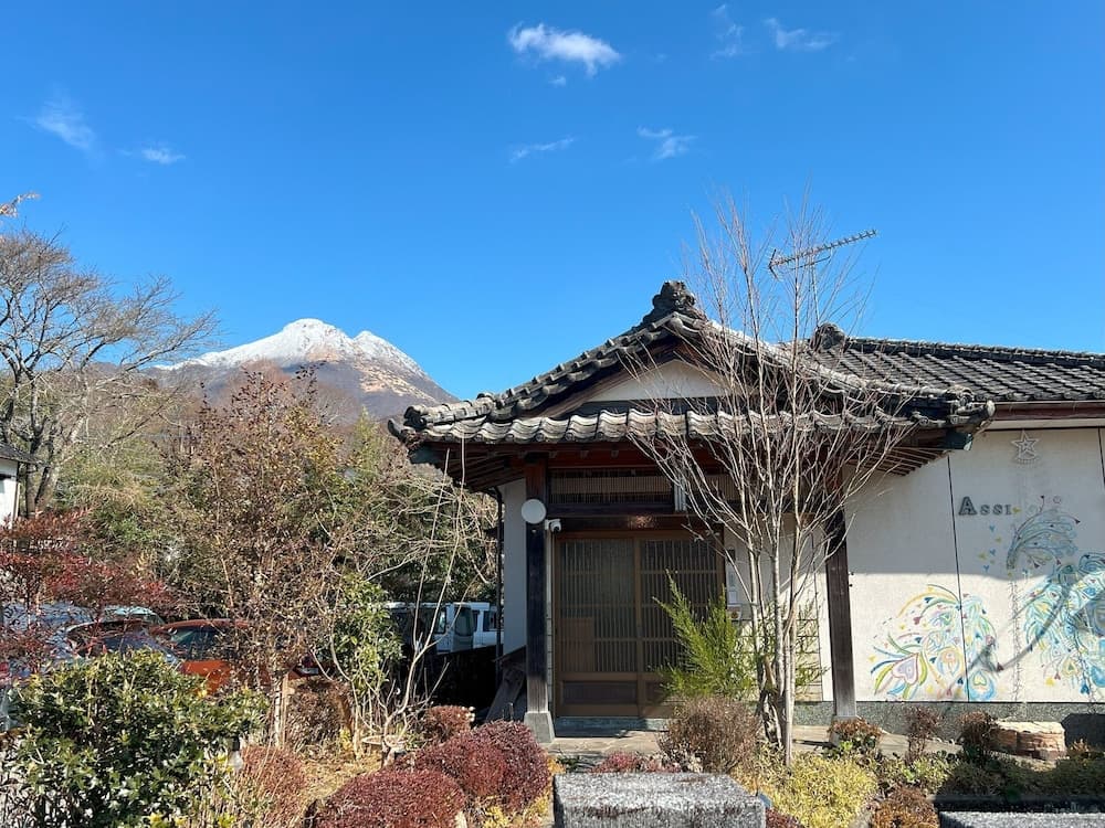 Assi House