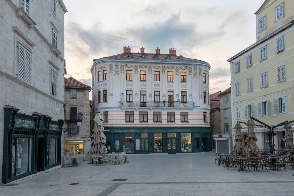 Central Square Heritage Hotel