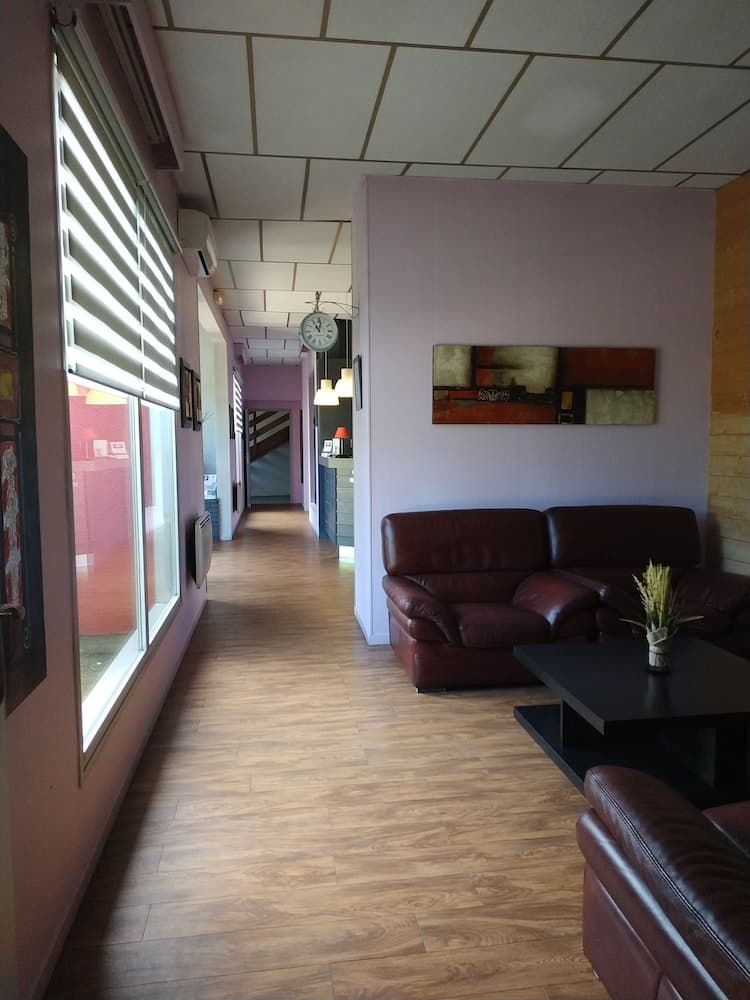 Lobi oturma alanı