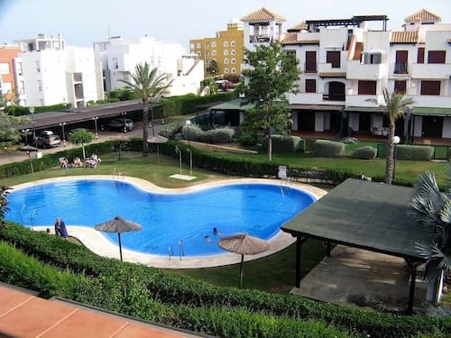 Apartamento Jardines L2-2A