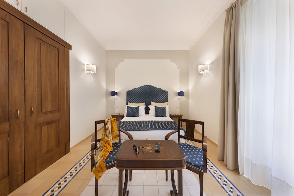 Rosa Magra Guest House