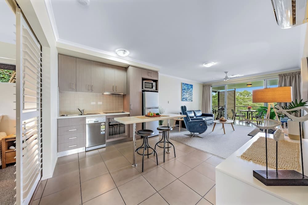 Alpha 8 on Waterson - Airlie Beach