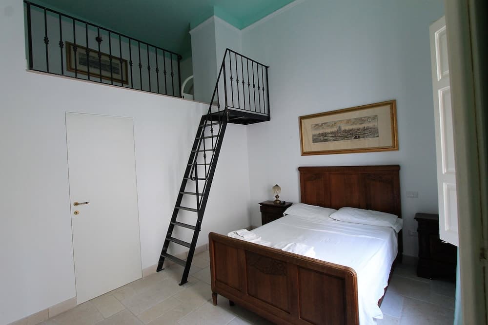 La Casa Del Mercante