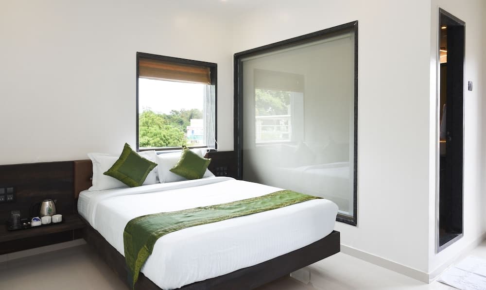 Treebo Malhaar Regency