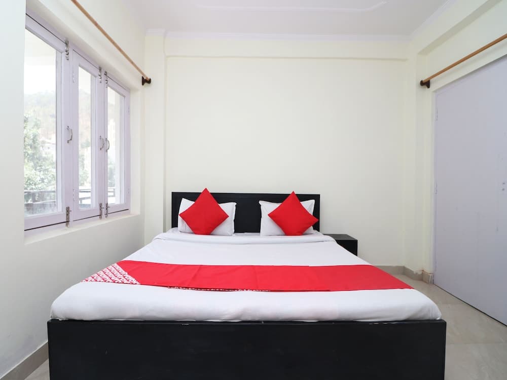 OYO 14130 Home 2Bhk Comfy Shyamkhet