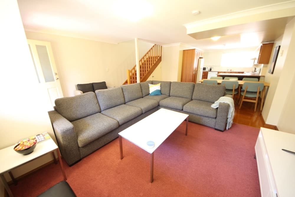 Carrington Terrace No 2 at South West Rocks
