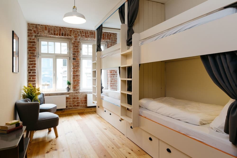 Hostel Multitude