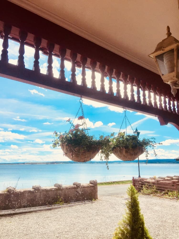 Tigh Na Mara