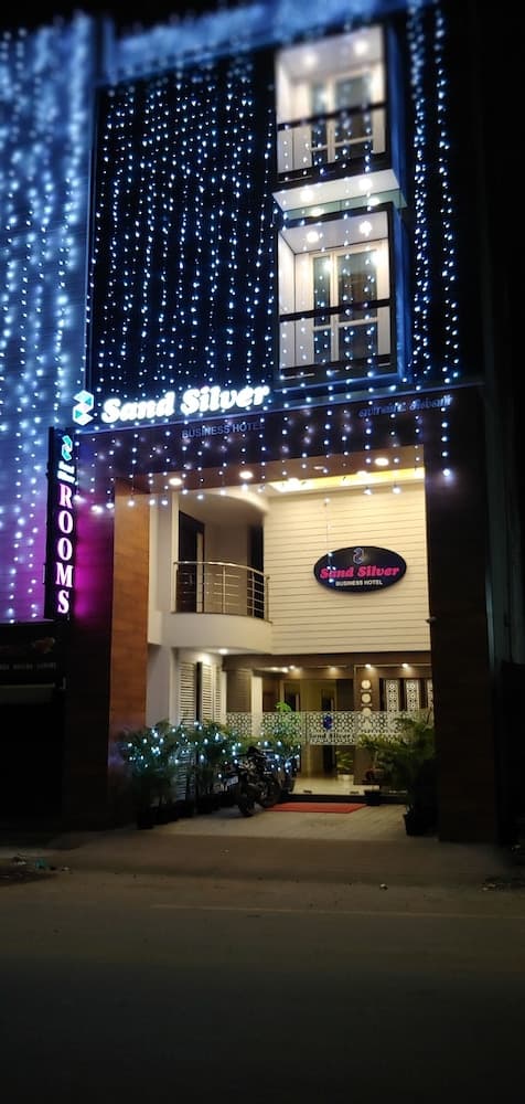 Konaklama yerinin ön cephesi