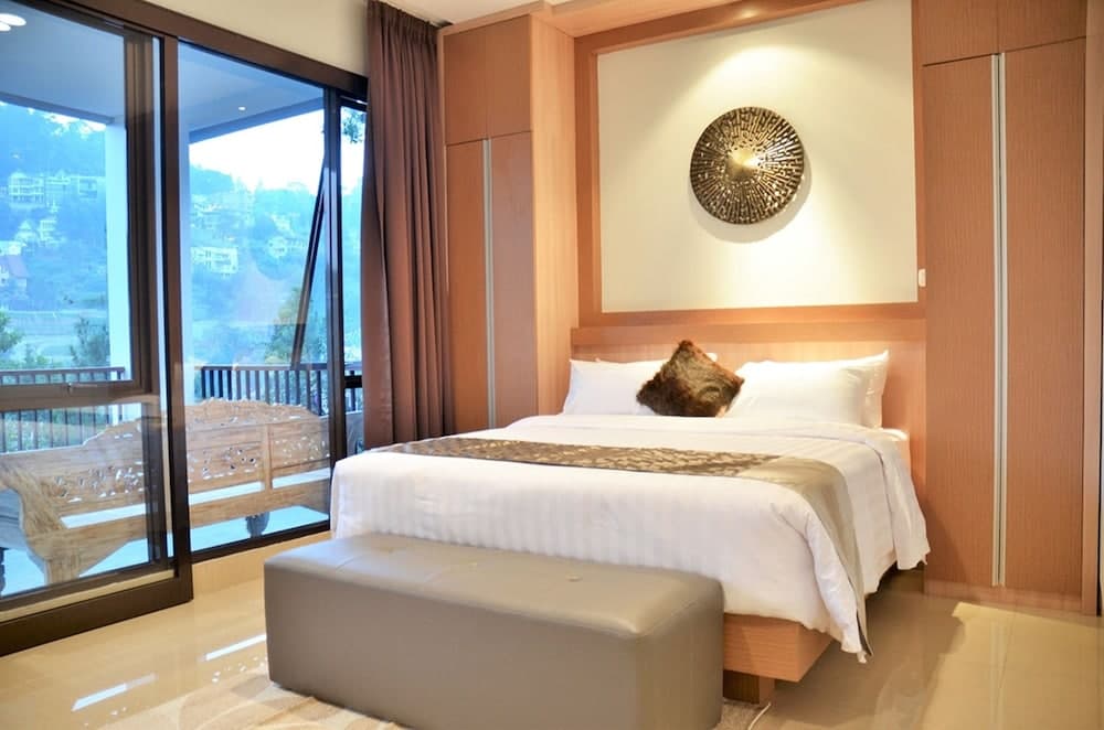 Narwastu Hill View 6BR Villa with a Private Pool