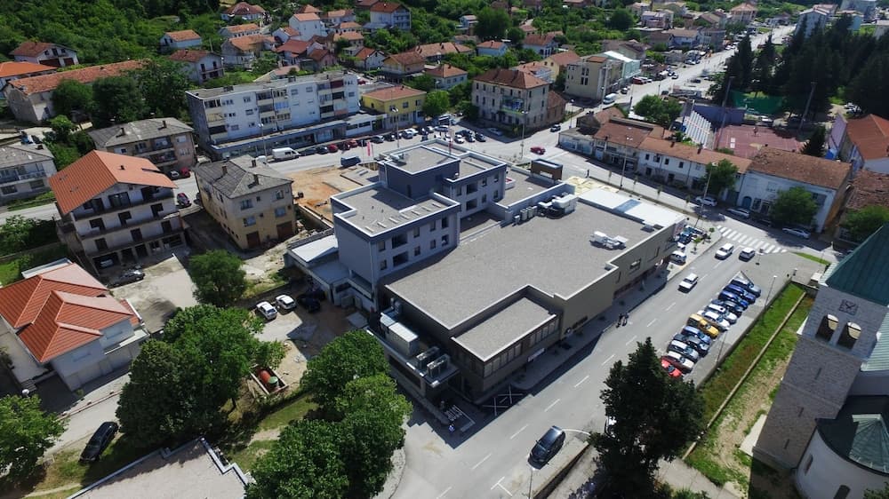 Konaklama yerinin ön cephesi