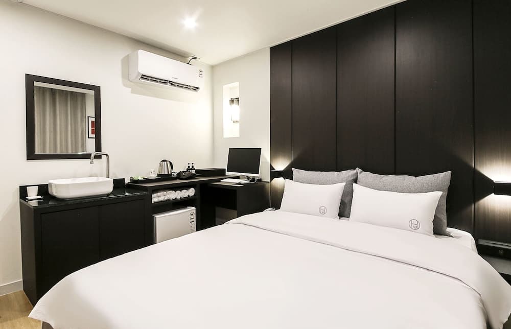 The Way Hotel