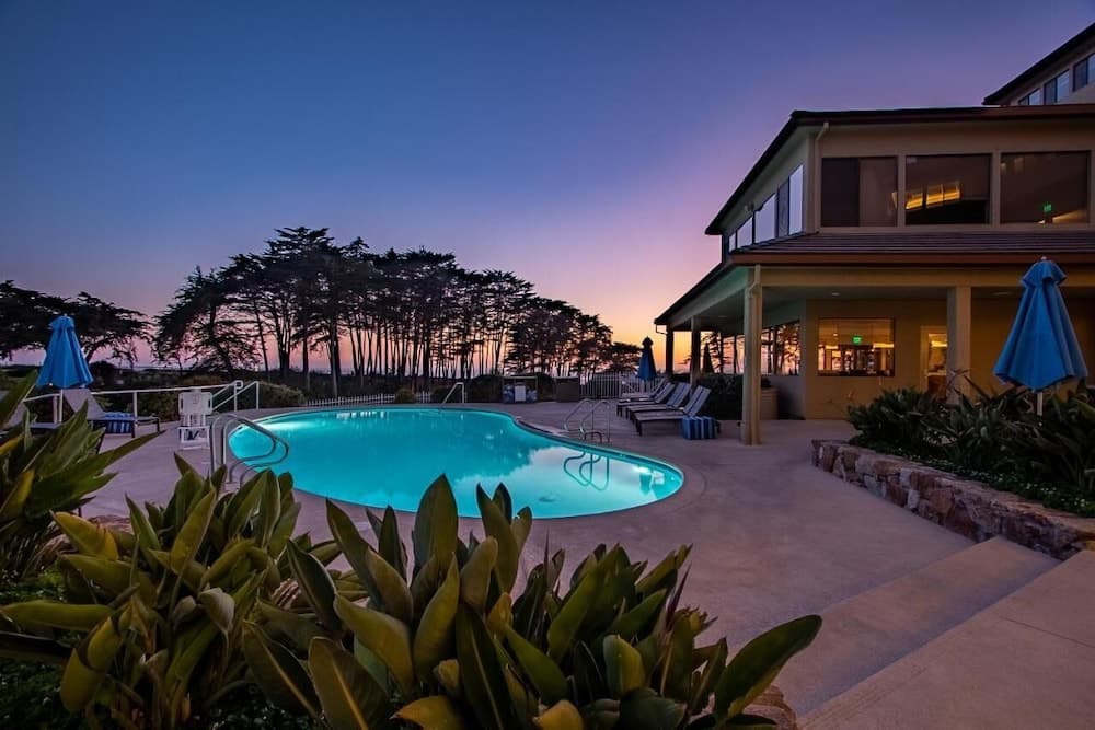 Seascape Beach Resort