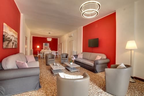 Accademia Opera Deluxe by Wonderful Italy