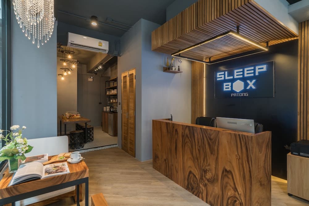 Sleep Box Patong - Hostel