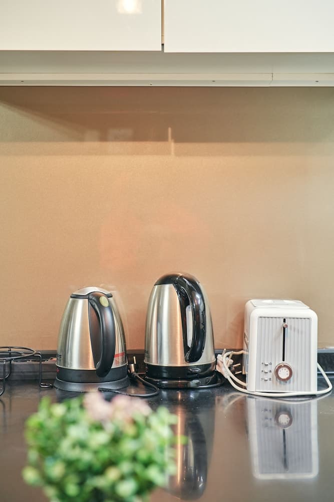 Kahve ve/veya kahve makinesi