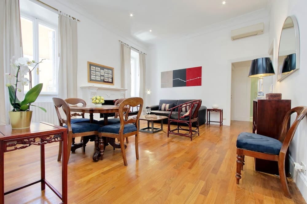 Croce - WR Apartments