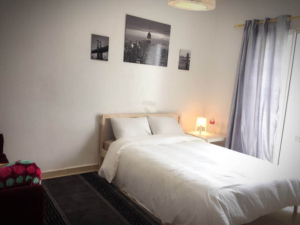 Beifeimeng Airport House