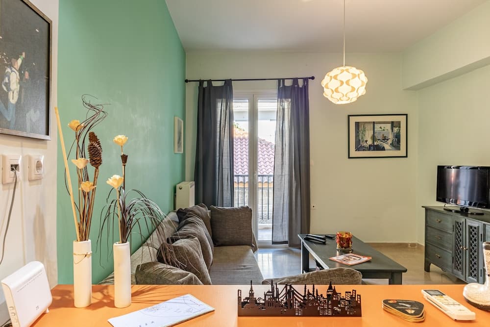 Erika's Oasis - Stylish Living in the Heart of History