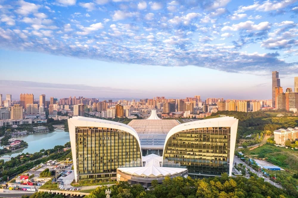 Howard Johnson Caexpo Plaza Nanning