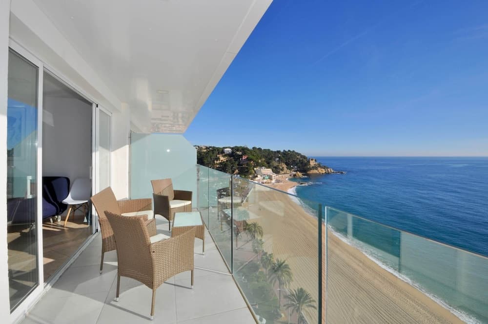 Apartment view of the sea