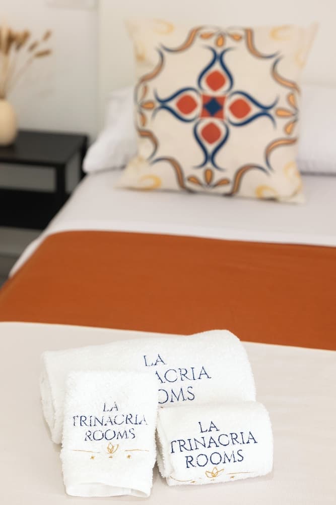La Trinacria Rooms