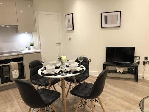 Modern Apartment By Creatick