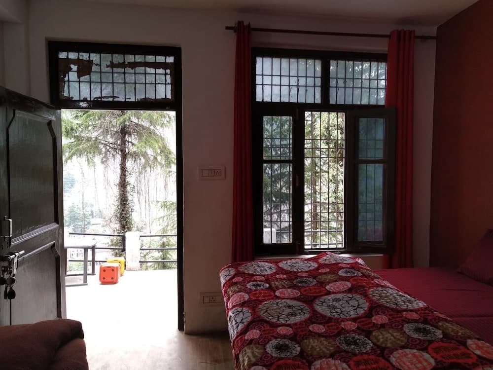 International Youth Club - Hostel