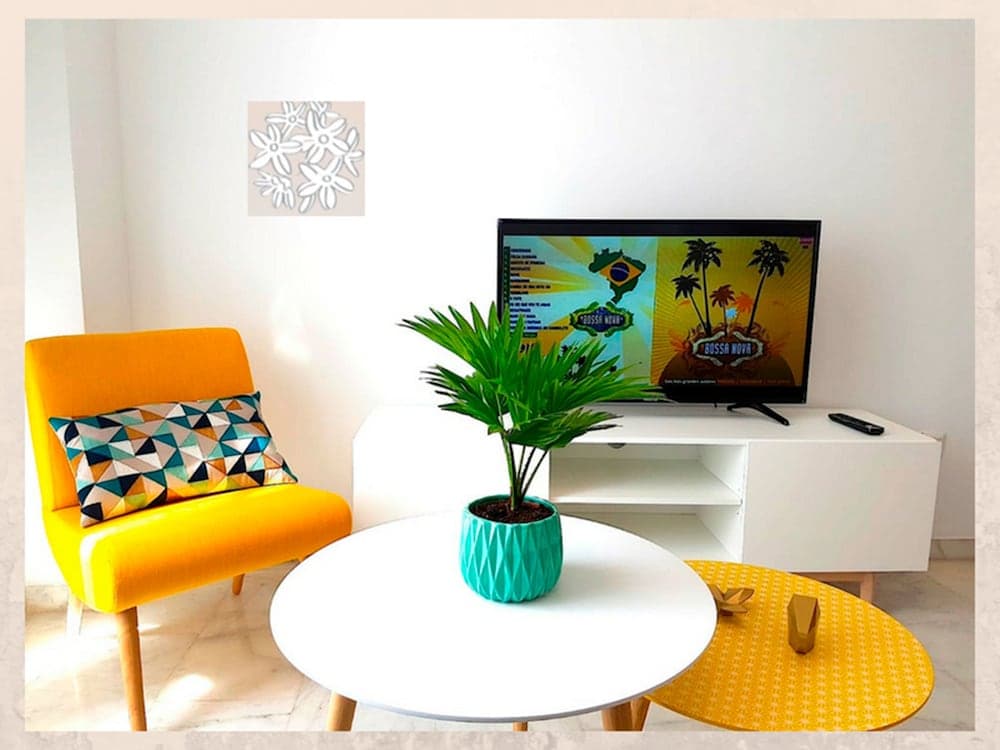 Renthas Perchel Apartment