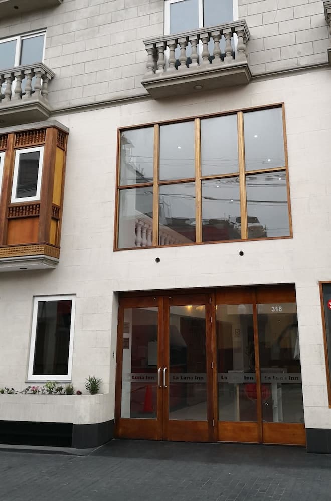 Konaklama yerinin ön cephesi