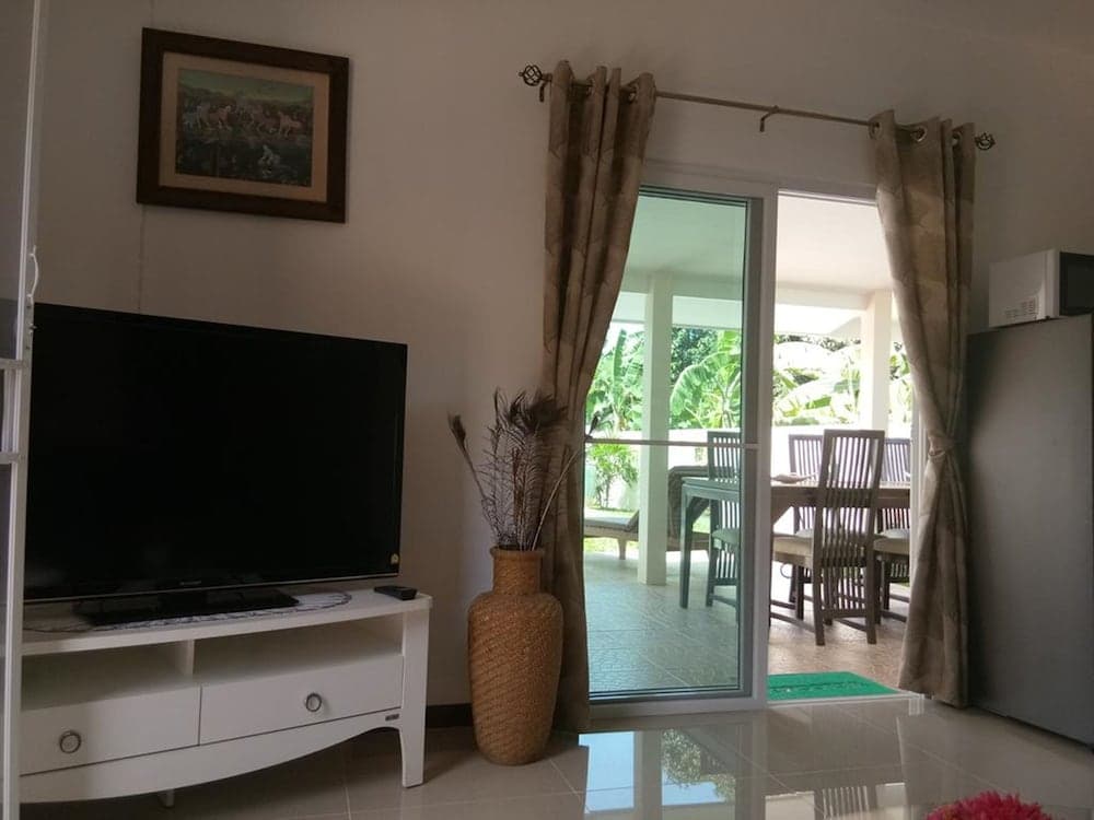 Wirason 2-Bedroom Pool Villa