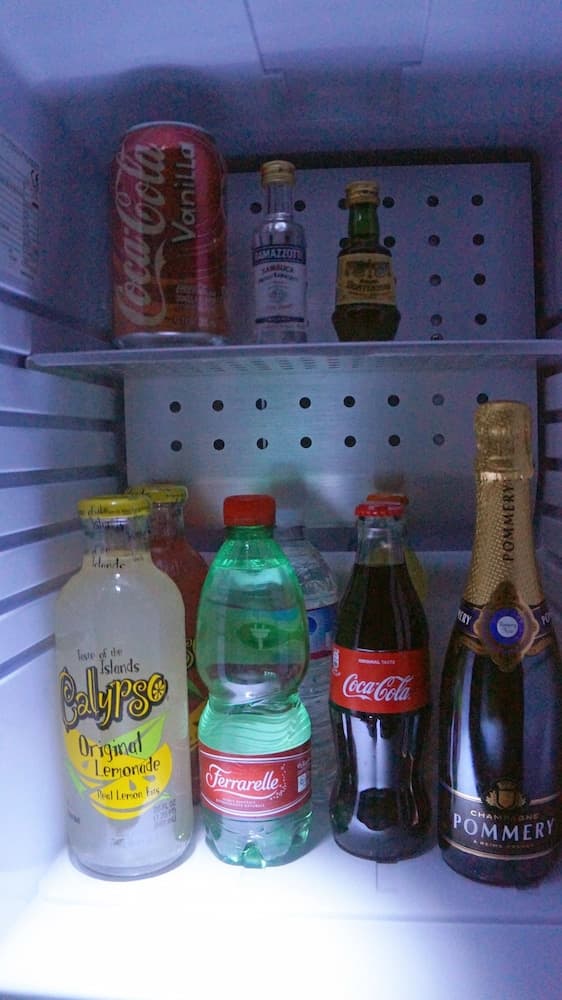 Minibar