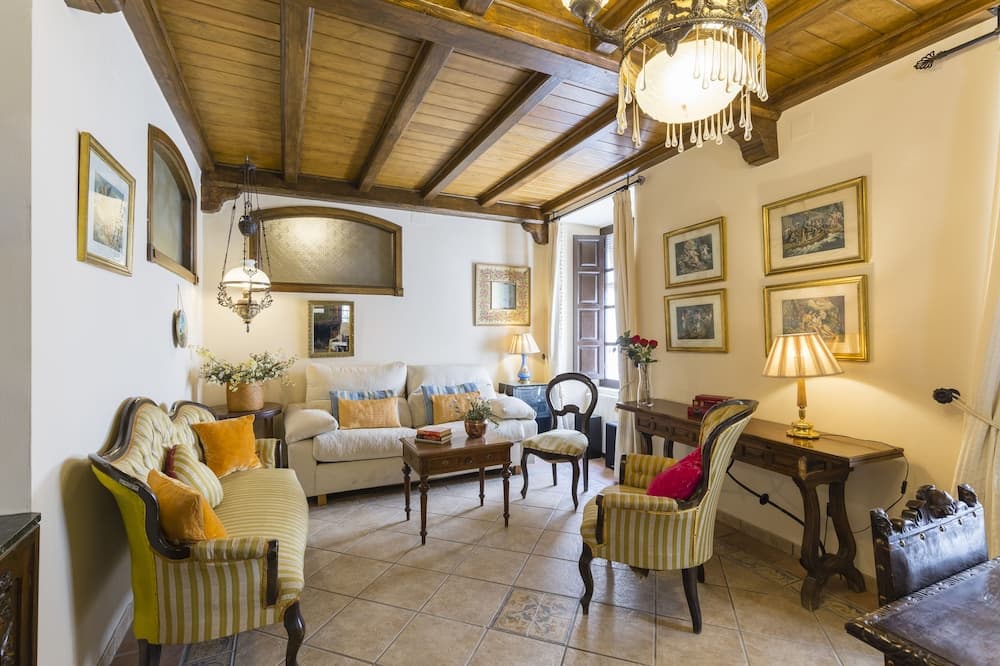 La Casa De Íllora
