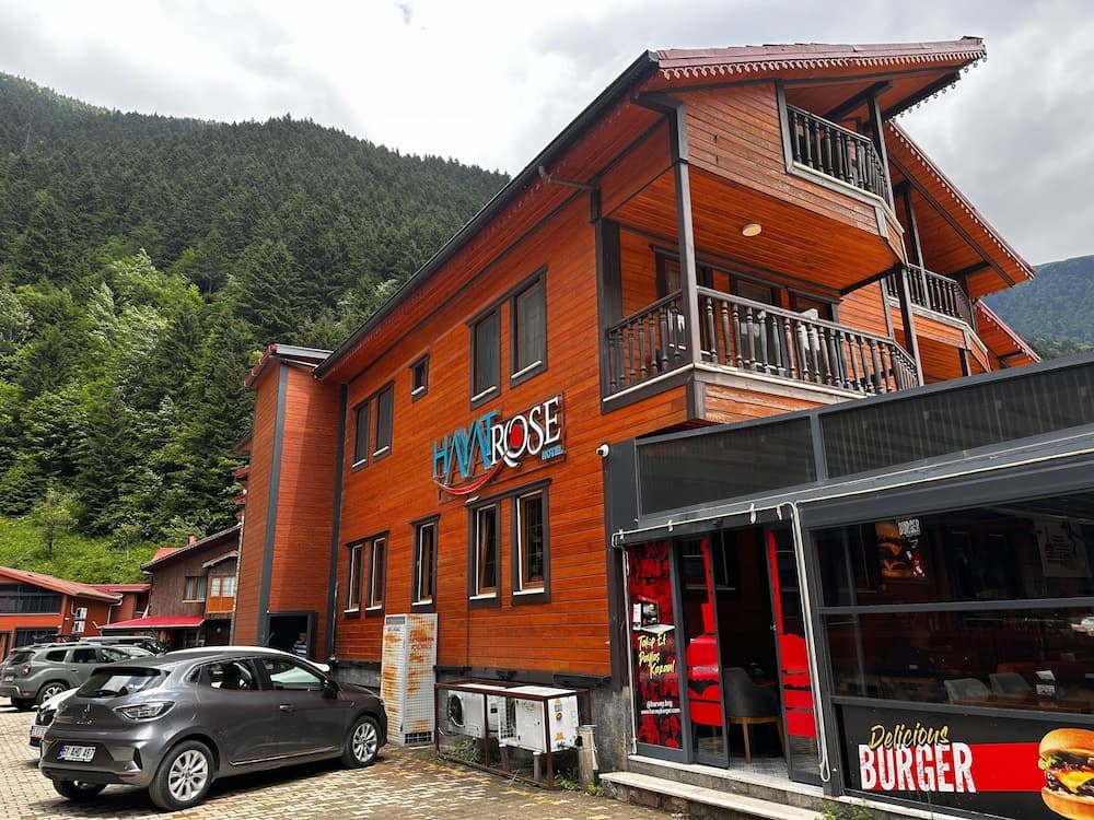 Hayat Rose Hotel