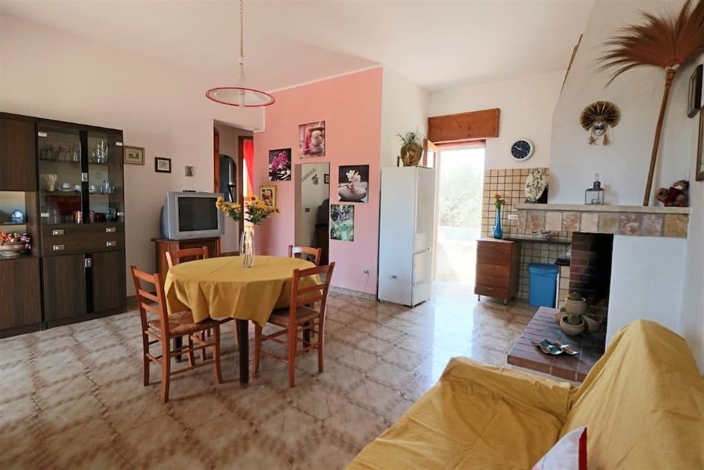 Odada yemek servisi