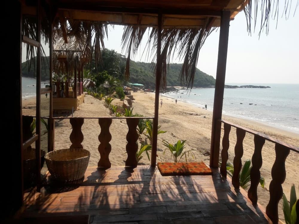 Blue Lagoon Sea Front cottages