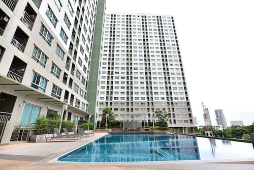 Lumpini Wongamat Suites
