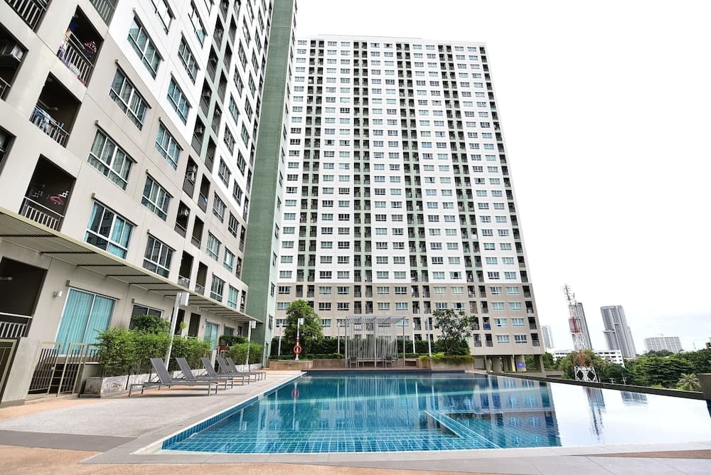 Lumpini Wongamat Suites