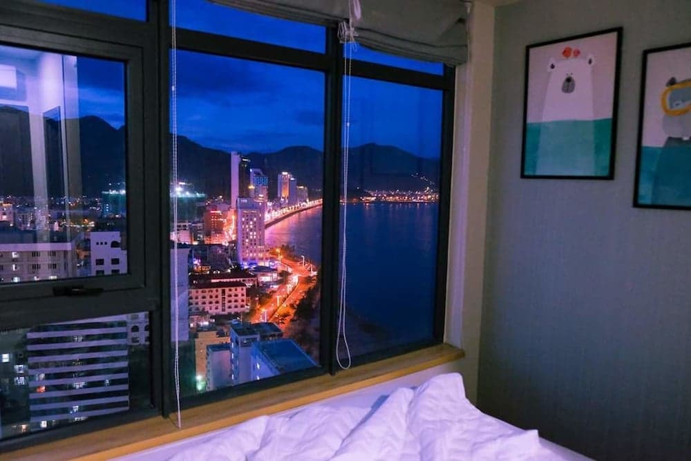 Beach City Apartment