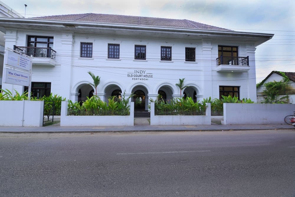 Alpha Old Court House