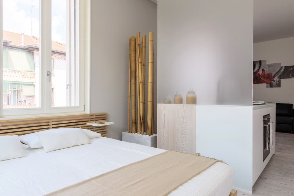 Home at Hotel Boccherini luxury studio