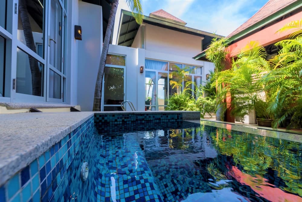 Tropical Garden Paradise Villa