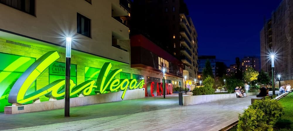 Corvin Holiday Apartment Hotel