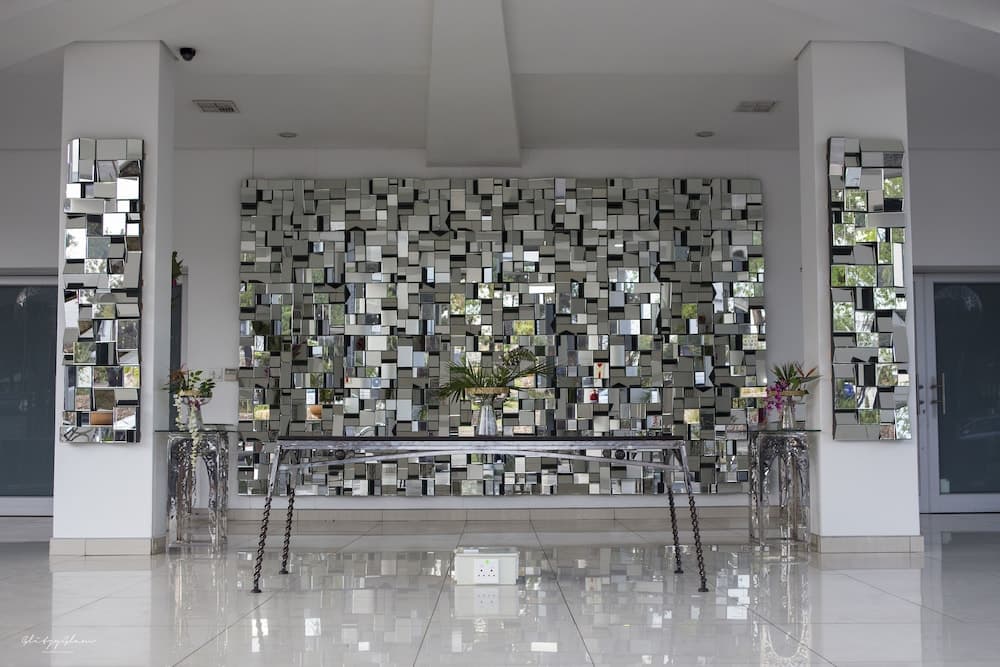 Lobi dinlenme salonu